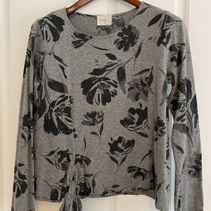 Anthropologie T.La long sleeve tie front top